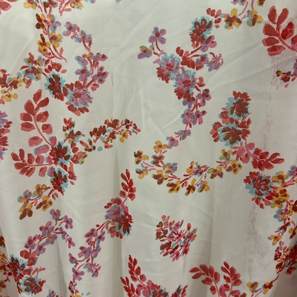 Lauren Conrad sheer robe - Picture 5 of 6